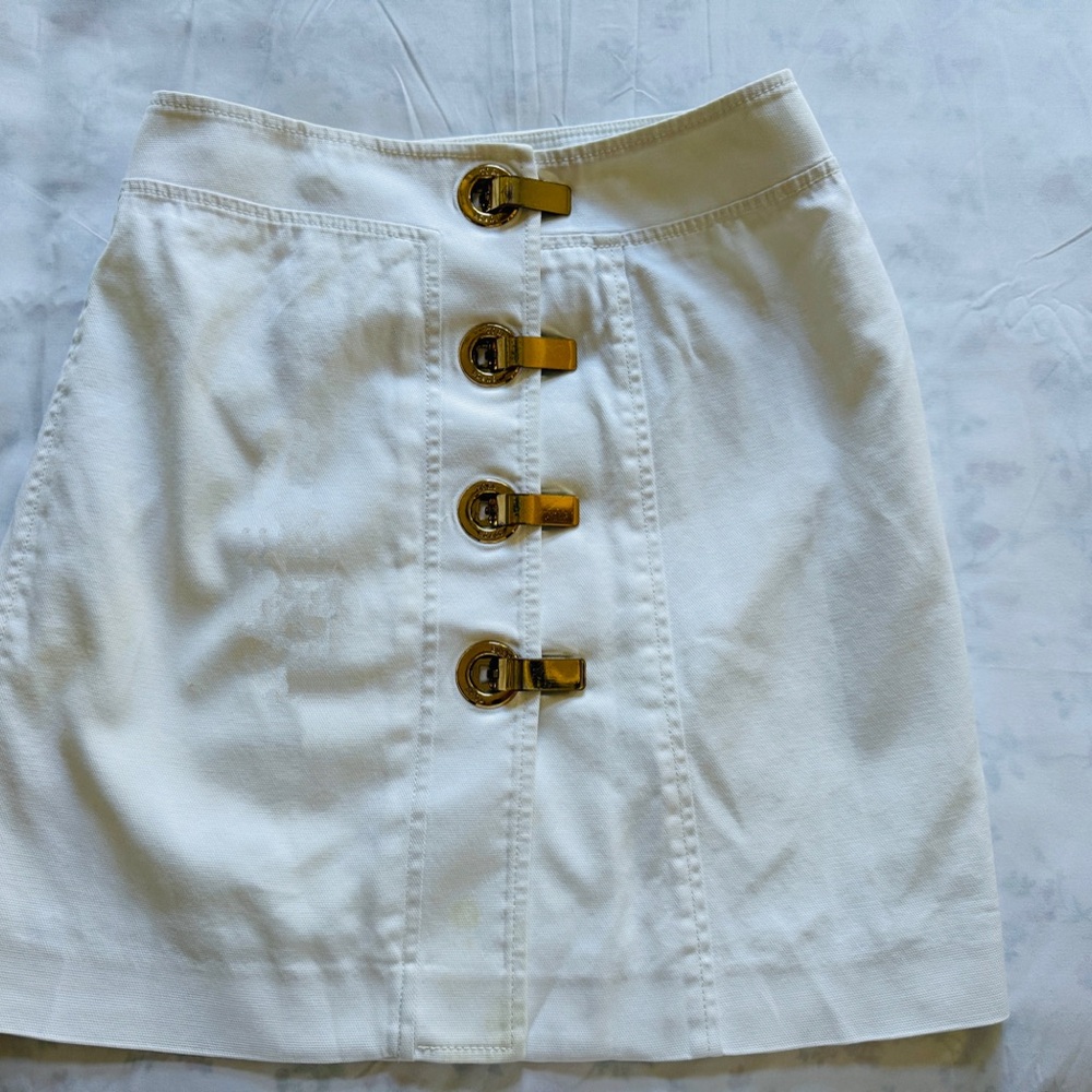 Tory Burch White Gold clasp solid A-line Skirt-short length, size 0